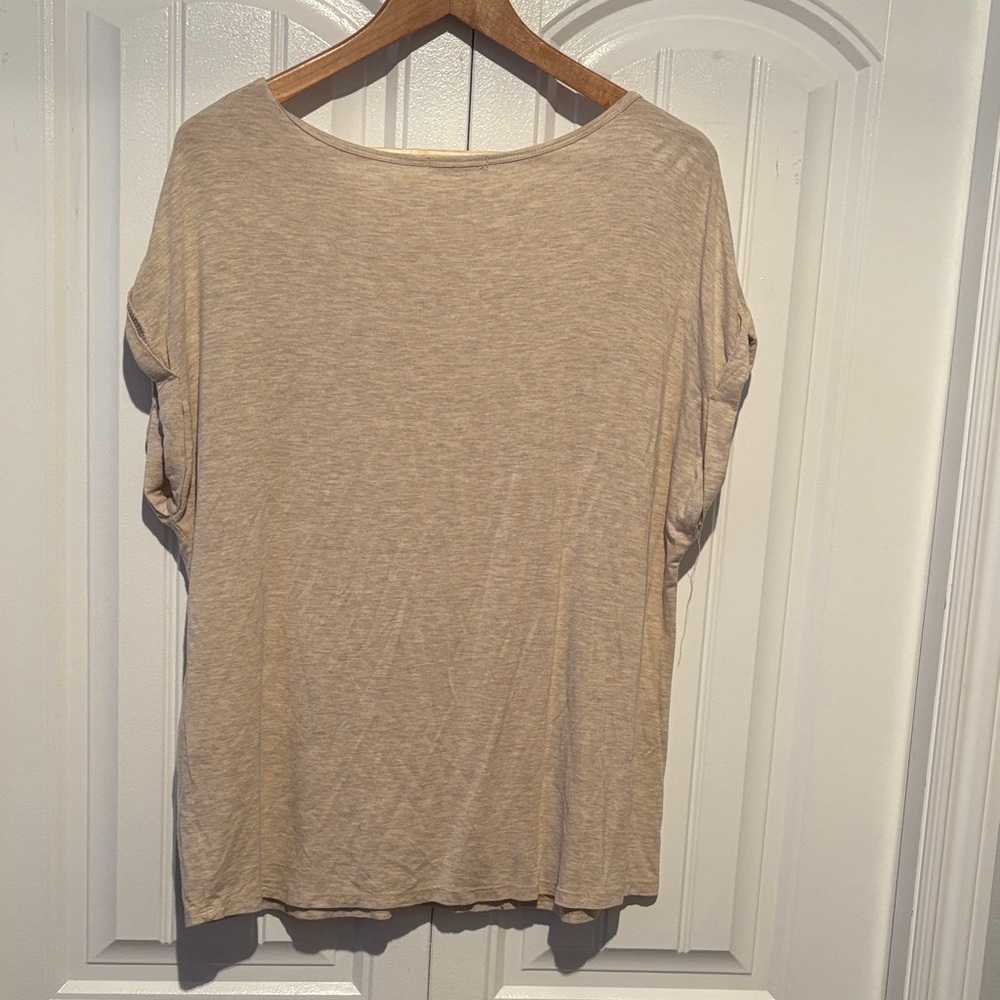 House of Tory Beige Graphic Tee - Picture 5 of 5